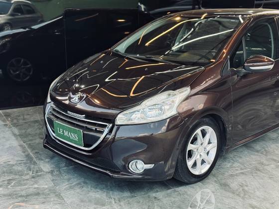 PEUGEOT 208 1.5 ACTIVE 8V FLEX 4P MANUAL PEUGEOT 208 1.5 ACTIVE 8V FLEX 4P MANUAL